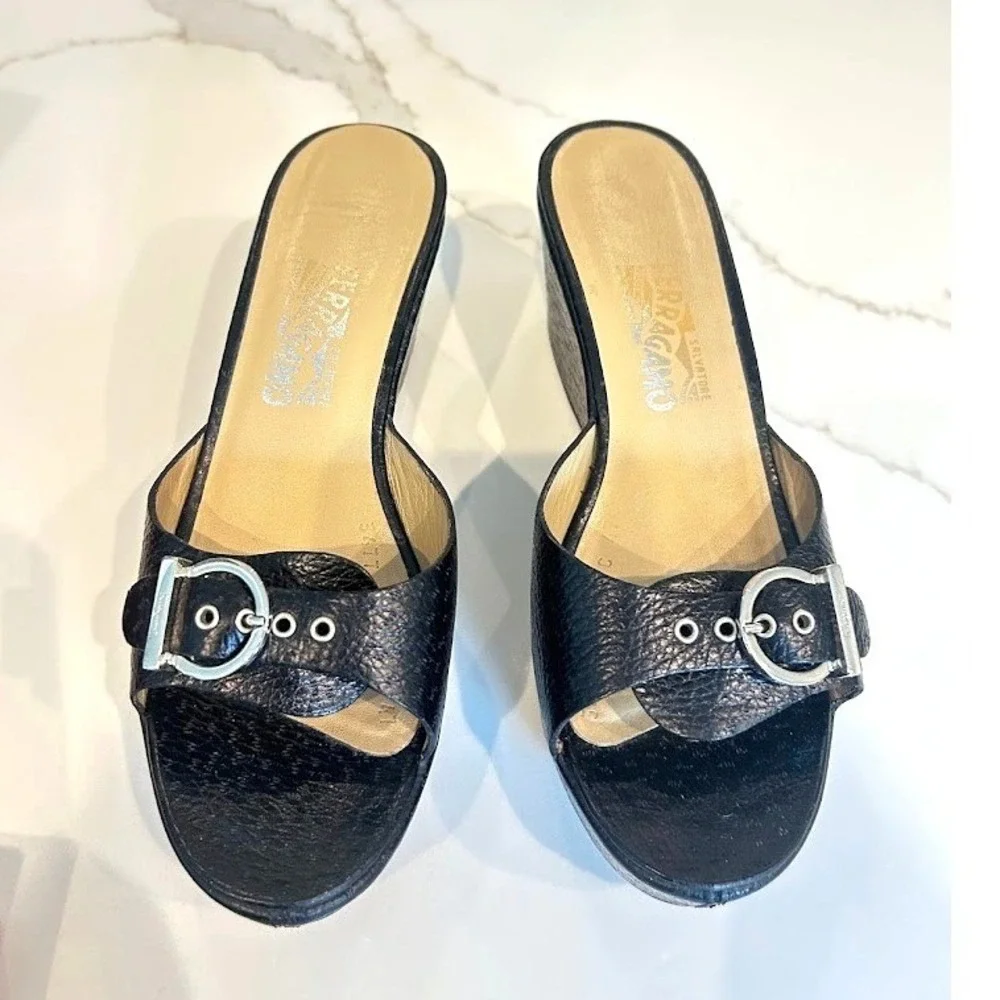 Salvatore Ferragamo Agostina Black Pebble Calf Leather Wedge Sandals 9B Italy